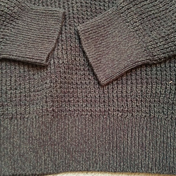 Pullover Sweater - Picture 6 of 7